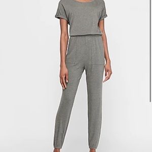 Super comfortable Rib knit short sleeve jumpsuit- size L